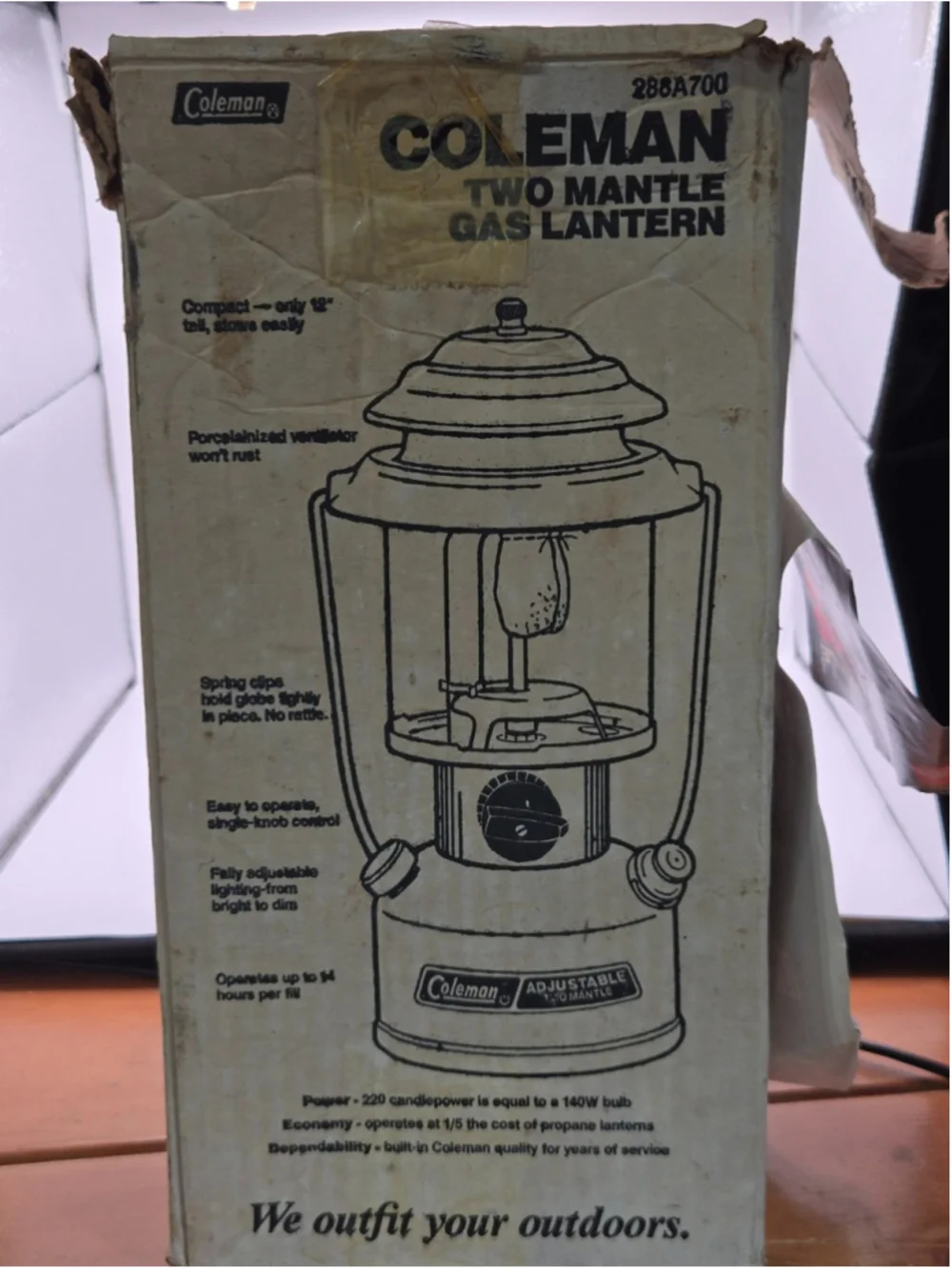 Vintage Coleman Two Mantle Gas Lantern Green Camping Light Box 288A700